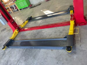 Car lift turf equipment adapter