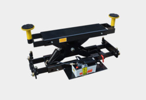 Air operated Scissor Jack