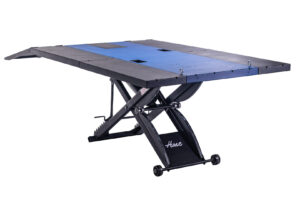 American Made HMC Industries Handy Lift Table for Zero Turn or ATV
