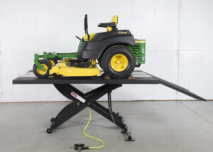 HMC SL-6090 lift table with Deere Mower