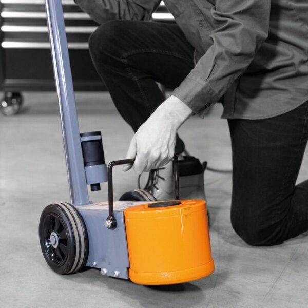 Martins 30 Ton Axle Truck Jack Handle