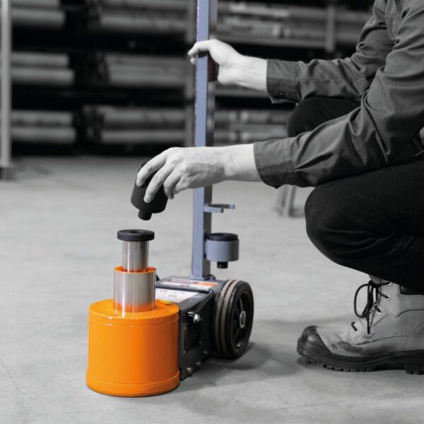 Martins 30 Ton truck axle jack height adapaters