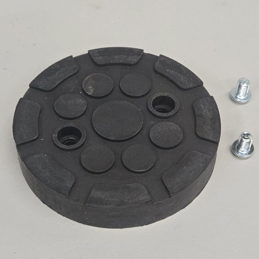 TP11RB Round Rubber Replacement pad with 2 screws.